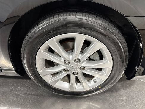 Used 2011 Lexus ES 350 FWD image 14