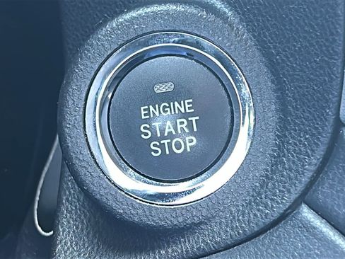 Used 2021 Subaru Outback Premium AWD/4WD image 22