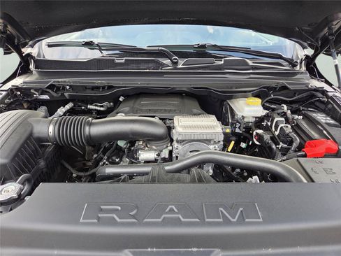 New 2026 RAM 1500 Big Horn AWD/4WD image 30