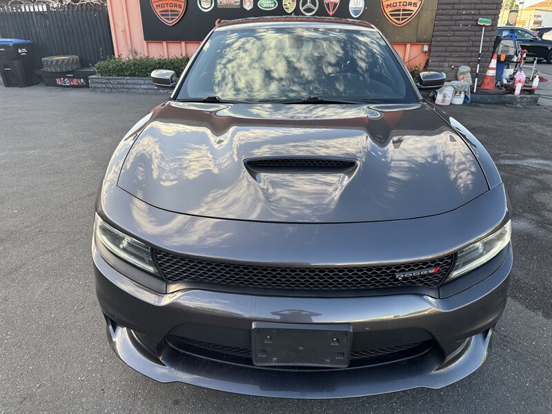 Used 2022 Dodge Charger R/T RWD image 2