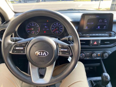 Used 2020 Kia Forte Sedan image 12