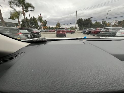 New 2025 Nissan Rogue SV w/ SV Premium Package image 27