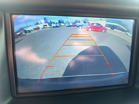 Used 2016 GMC Yukon XL Denali w/ Open Road Package image 31