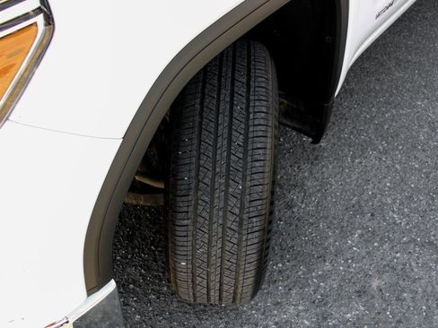 Used 2020 GMC Sierra 1500 2WD Regular Cab w/ Fleet Convenience Package image 36