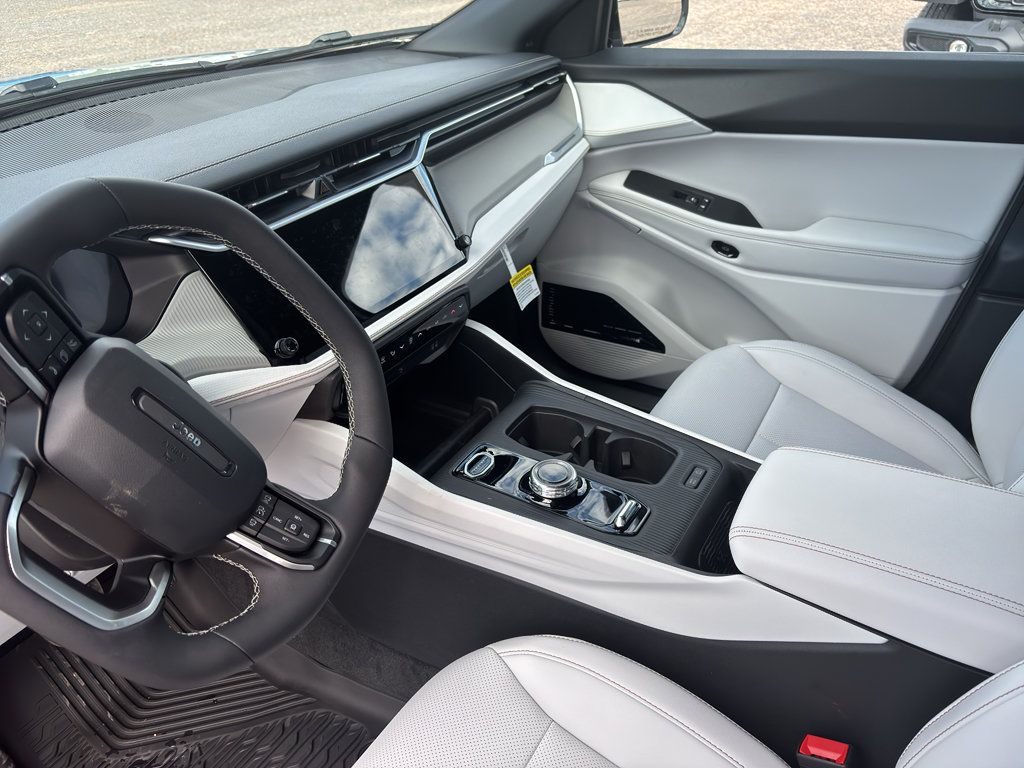 New 2026 Jeep Cherokee Limited AWD/4WD image 11