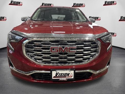 Used 2018 GMC Terrain Denali w/ Comfort Package AWD/4WD image 2