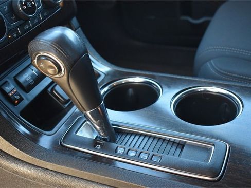 Certified 2016 Chevrolet Traverse LT image 25