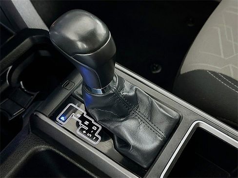 Used 2023 Toyota Tacoma TRD Off-Road image 17