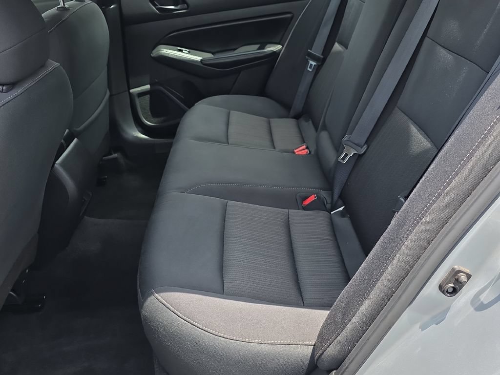Used 2024 Nissan Altima 2.5 SV FWD image 20