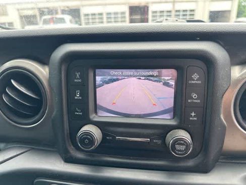 Used 2021 Jeep Wrangler Unlimited Sport w/ Cold Weather Group AWD/4WD image 9