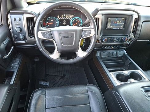 Used 2017 GMC Sierra 1500 Denali w/ Denali Ultimate Package image 11