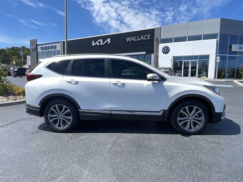 Used 2020 Honda CR-V Touring image 4