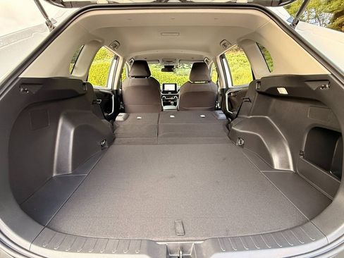 Used 2025 Toyota RAV4 LE image 12