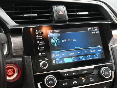 Used 2020 Honda Civic Touring image 15
