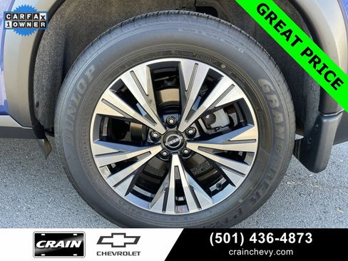 Used 2023 Nissan Rogue SV image 29