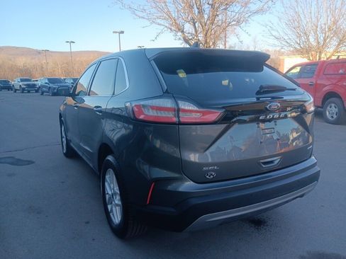 Used 2022 Ford Edge SEL image 8