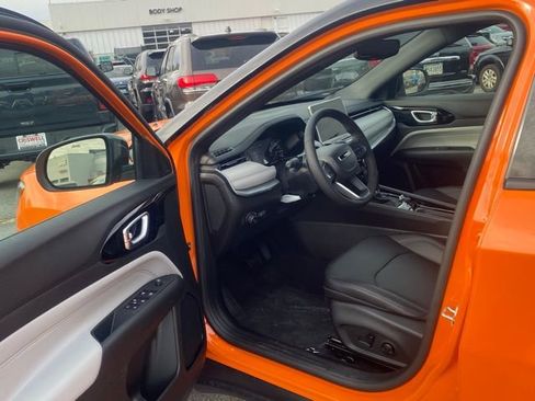 New 2026 Jeep Compass Limited image 14