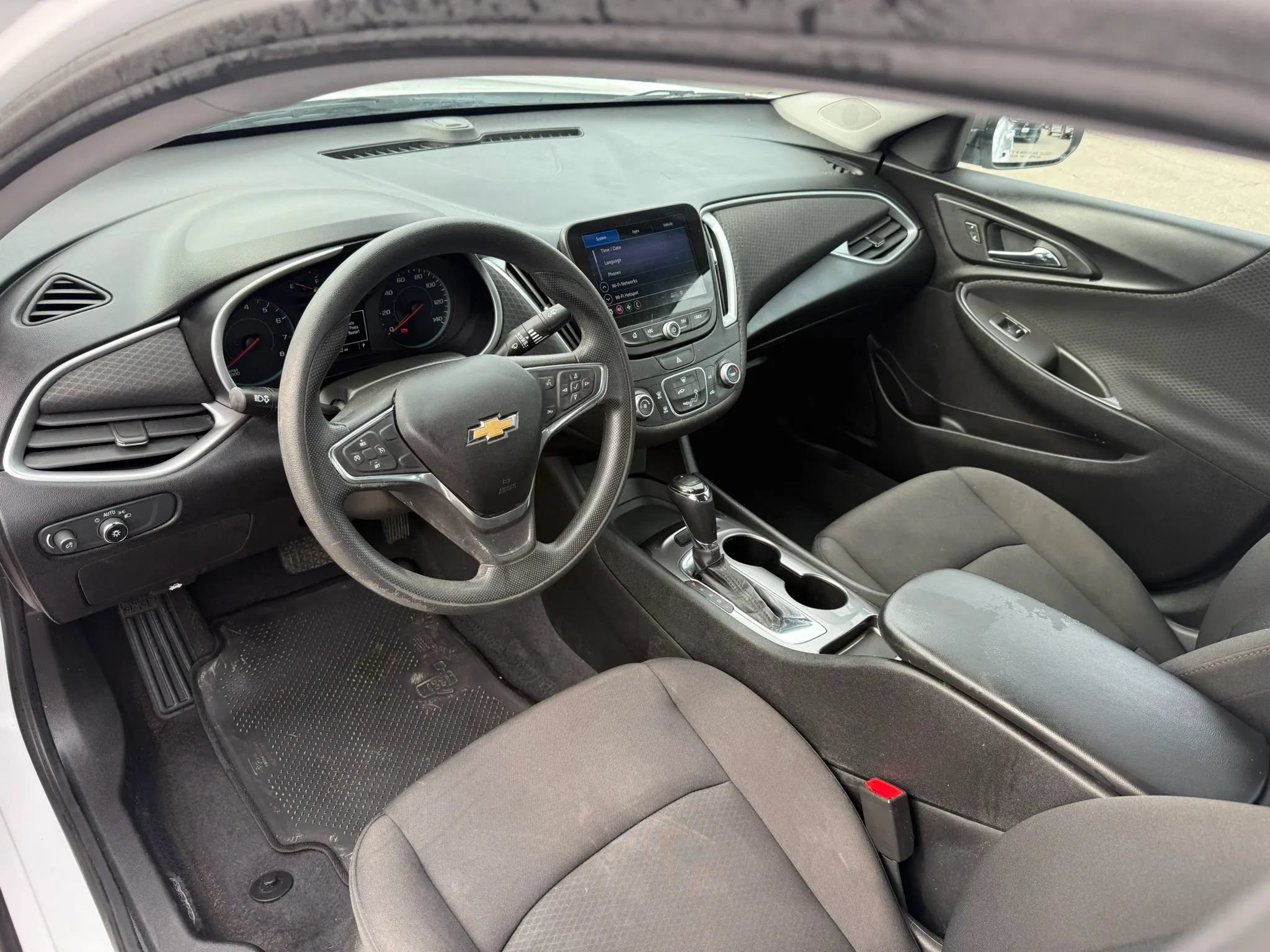 Used 2019 Chevrolet Malibu LS FWD image 15