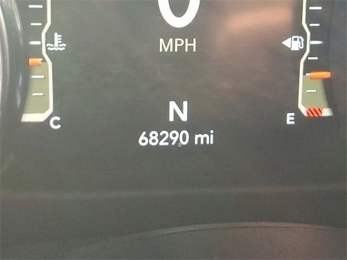 Used 2021 Jeep Gladiator Overland image 20