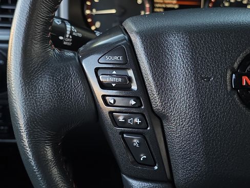 Used 2021 Nissan Titan PRO-4X w/ Off Road Protection Package image 15