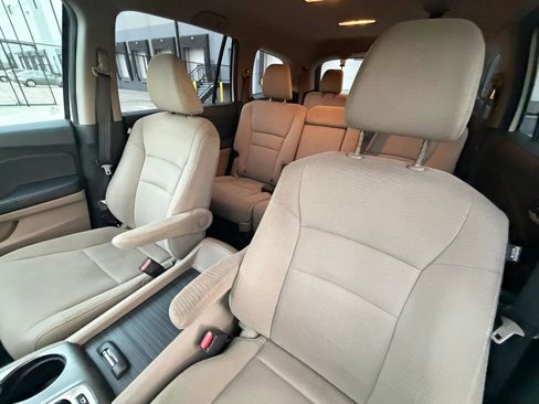 Used 2016 Honda Pilot EX image 20