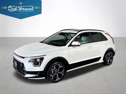 New 2025 Kia Niro EX Touring