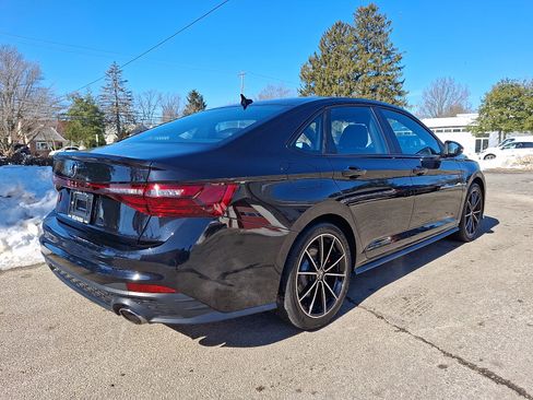 Used 2025 Volkswagen Jetta GLI Autobahn image 6