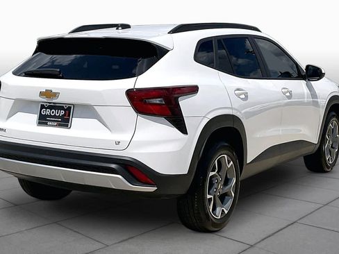 Certified 2026 Chevrolet Trax LT w/ Driver Confidence Package FWD image 13