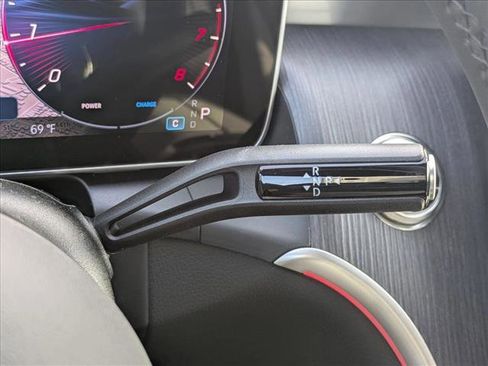 New 2026 Mercedes-Benz GLC 300 image 11