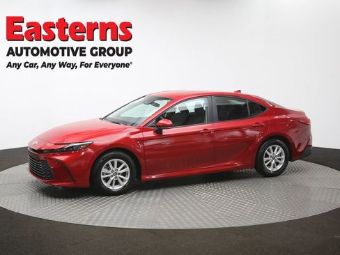 Used 2025 Toyota Camry LE FWD image 57