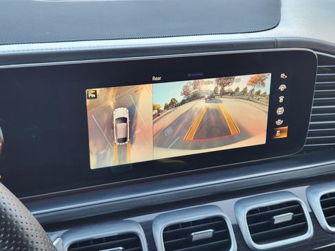 Used 2022 Mercedes-Benz GLE 53 AMG 4MATIC Coupe image 22