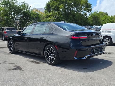 Used 2023 BMW 740i RWD image 5