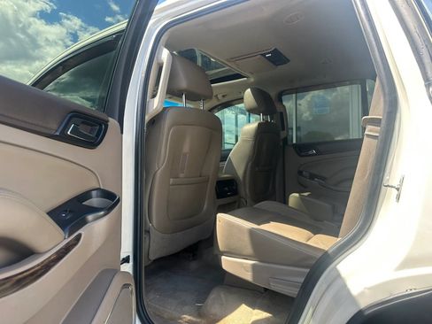 Used 2015 GMC Yukon SLT w/ Open Road Package AWD/4WD image 11