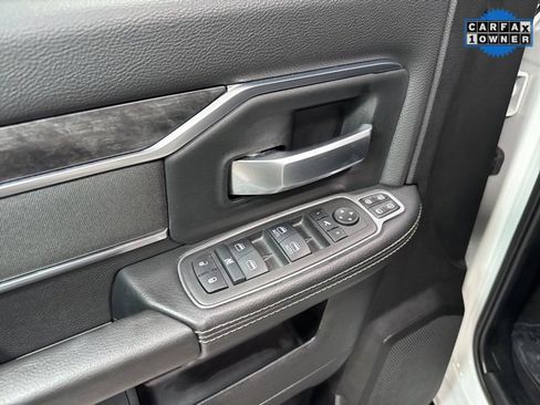 Used 2024 RAM 2500 Big Horn w/ Night Edition image 9