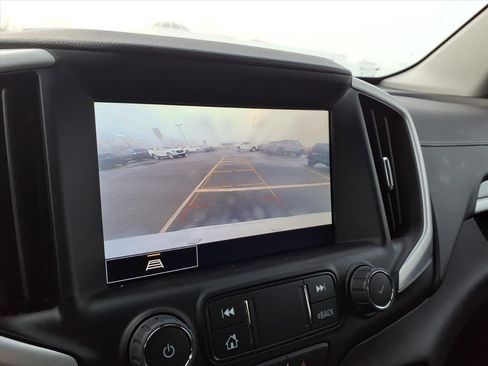 Certified 2023 GMC Terrain SLE w/ Driver Convenience Package image 22