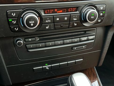 Used 2010 BMW 335d Sedan image 35