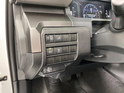 New 2025 Toyota Tacoma SR5 image 12