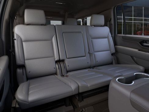 New 2026 GMC Yukon XL Elevation image 17