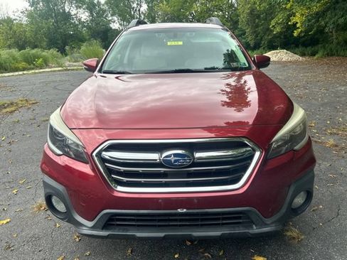 Used 2018 Subaru Outback 2.5i Premium AWD/4WD image 8