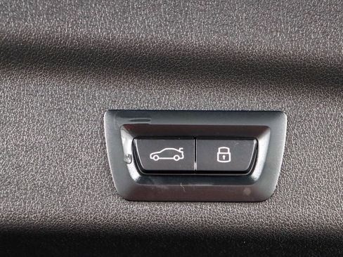 Used 2023 BMW X1 xDrive28i w/ Premium Package image 29