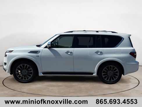 Used 2022 Nissan Armada Platinum w/ Captain's Chairs Package AWD/4WD image 6