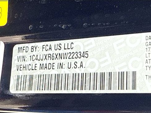 Used 2022 Jeep Wrangler Unlimited Rubicon 4xe w/ Cold Weather Group AWD/4WD image 37