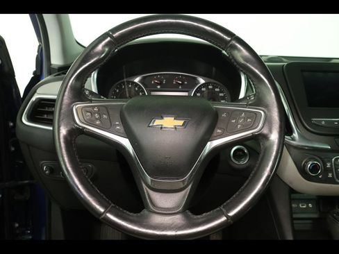 Used 2020 Chevrolet Equinox LT AWD/4WD image 12