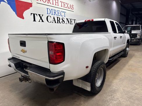 Used 2018 Chevrolet Silverado 3500 W/T AWD/4WD image 6