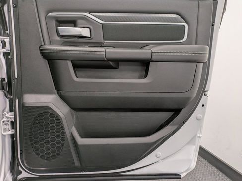 Used 2025 RAM 2500 Big Horn image 25