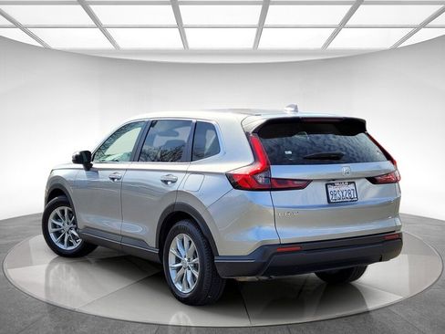 Certified 2025 Honda CR-V EX image 5