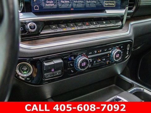 Used 2022 GMC Sierra 1500 SLT AWD/4WD image 30