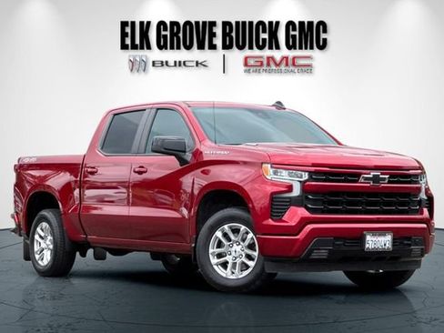 Used 2023 Chevrolet Silverado 1500 RST AWD/4WD image 2