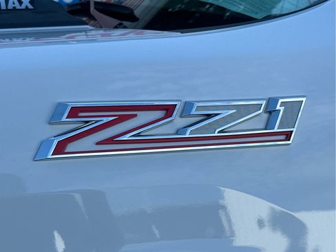 Used 2024 Chevrolet Silverado 2500 LT image 14