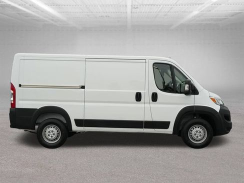 Used 2024 RAM ProMaster 3500 w/ Convenience Group FWD image 10
